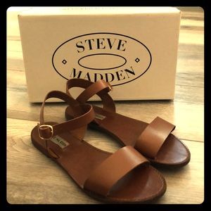 Sandals 8.5